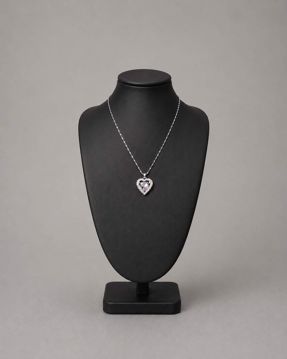 Evelisse Heart Necklace